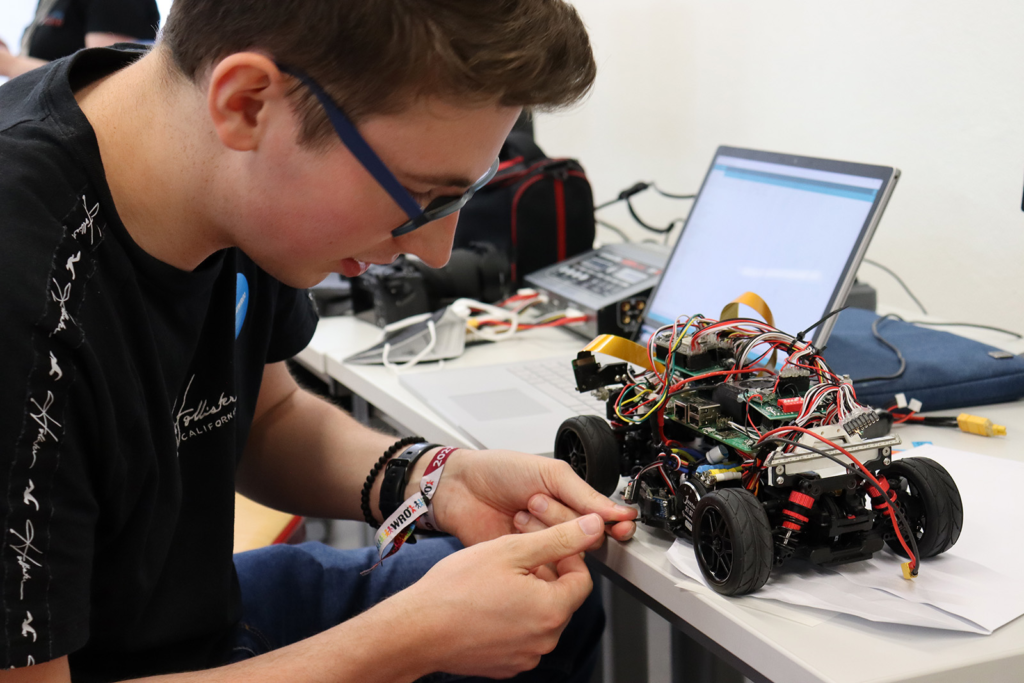 Equipe da WRO Brasil na categoria Future Engineers